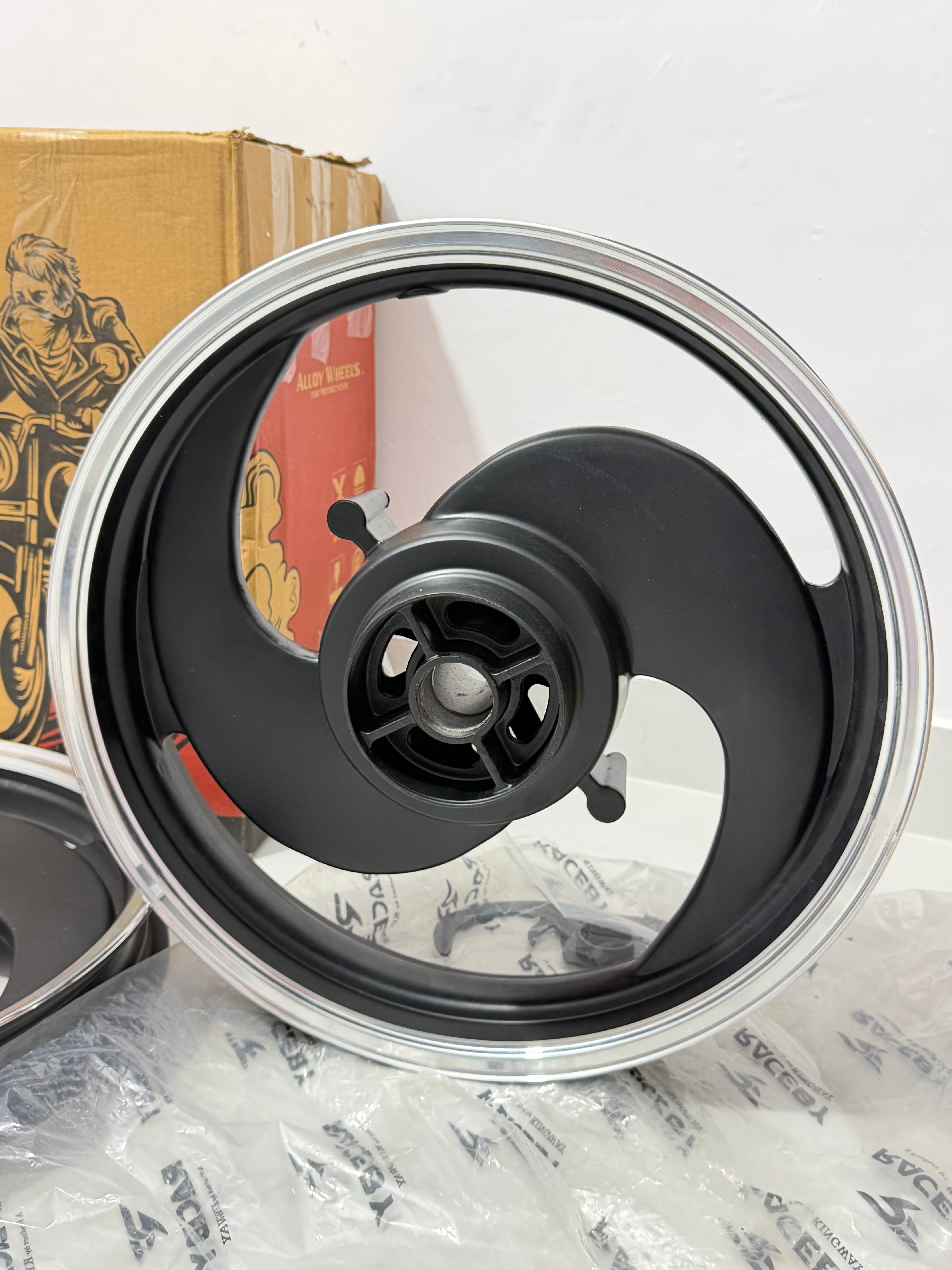 S Alloy Wheels Raceby Black Single Disc (For Battalion Black Only)
