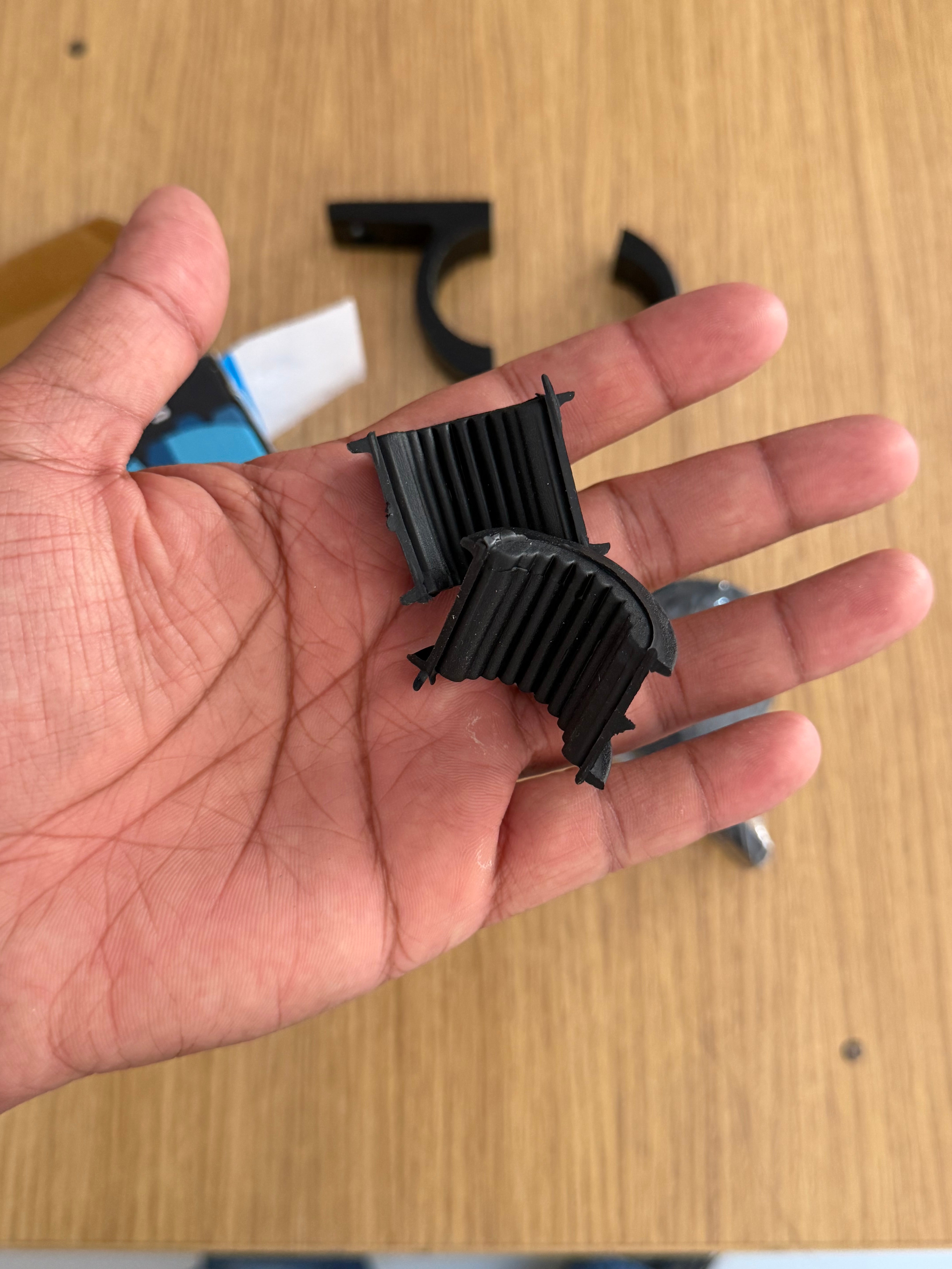 Fog Light Fitting Clips (Universal)