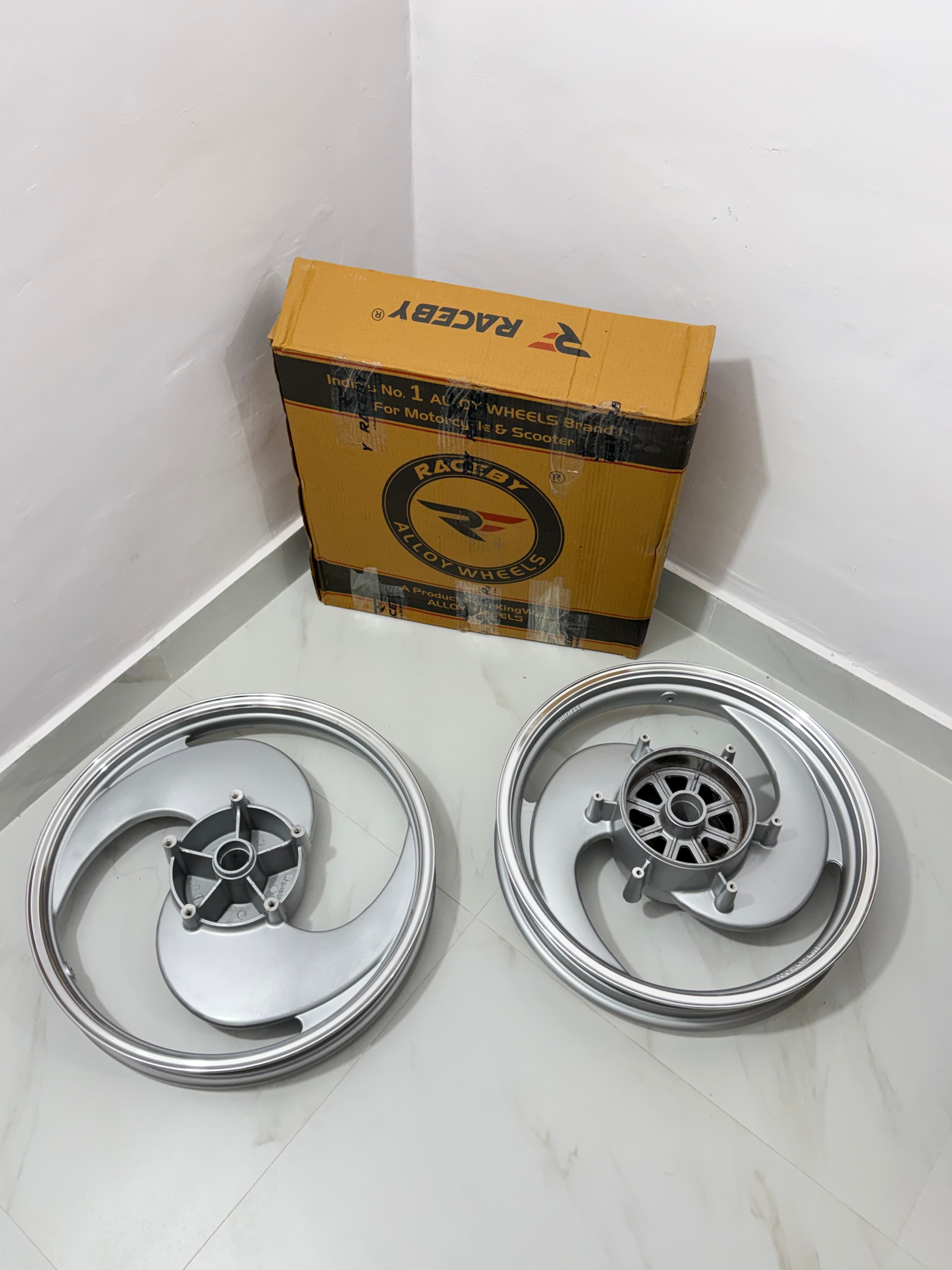 S Alloy Wheels Raceby Silver SIngle Disc (For Battalion Black Only)