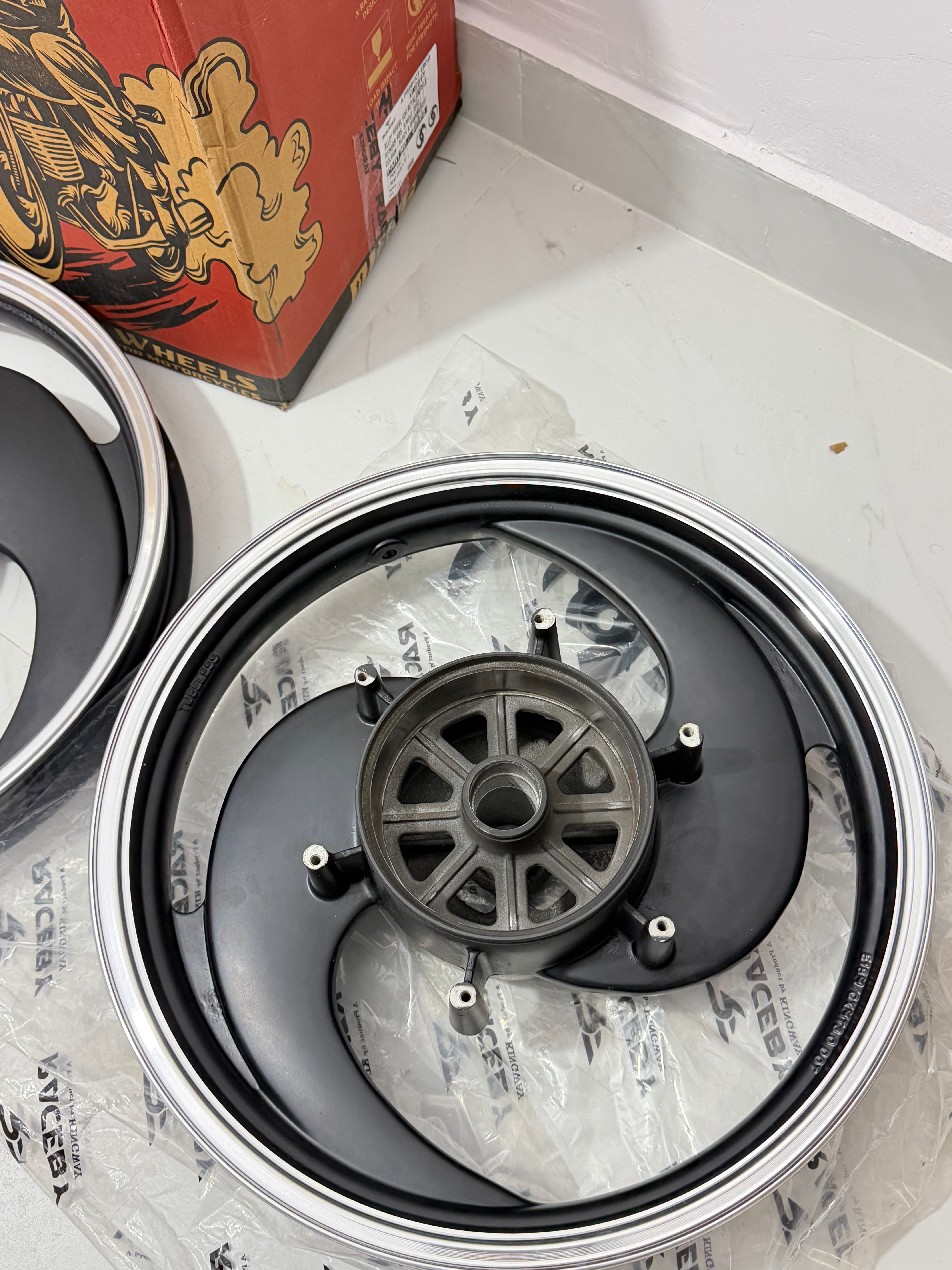 S Alloy Wheels Raceby Black Single Disc (For Battalion Black Only)