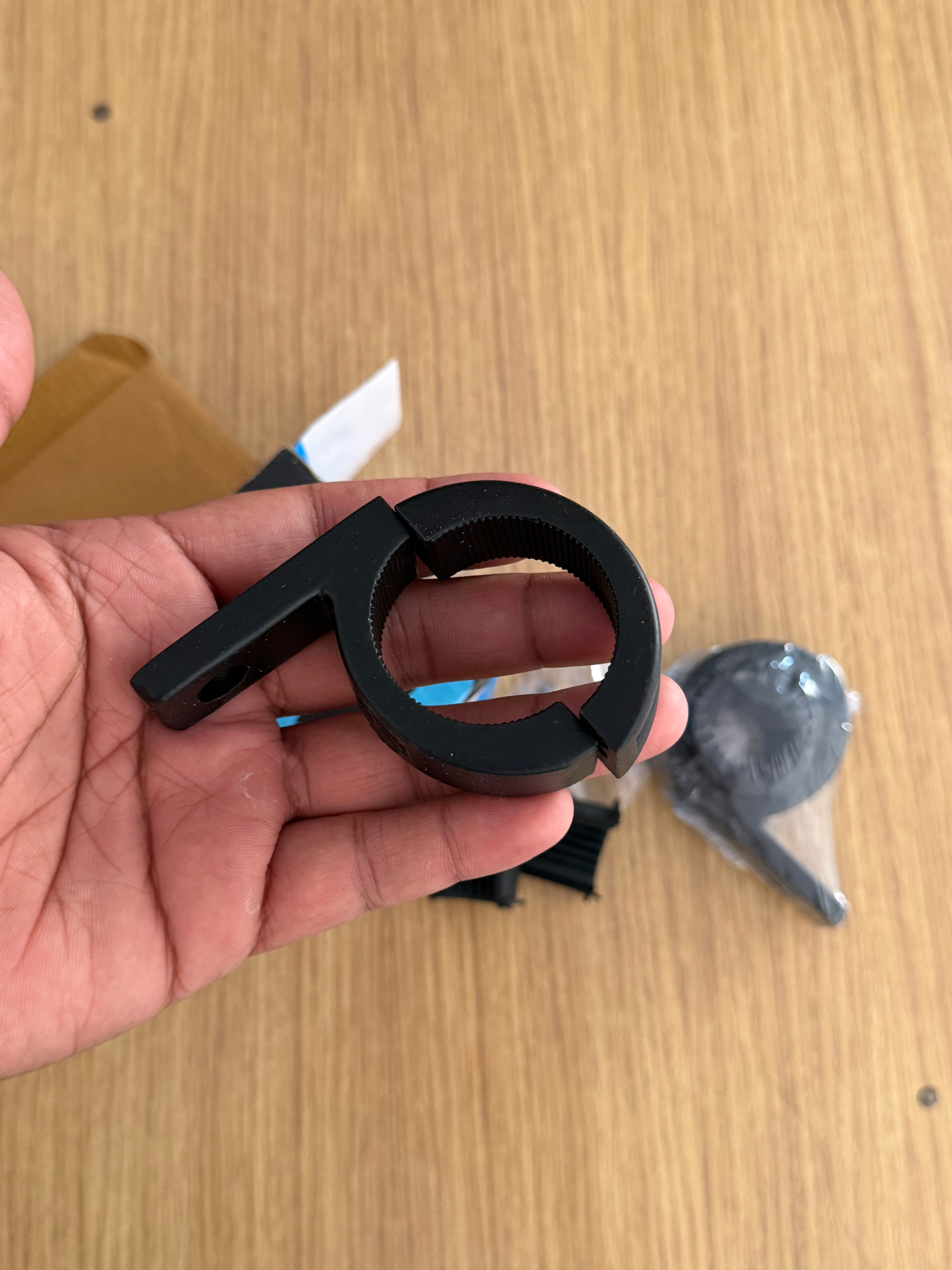 Fog Light Fitting Clips (Universal)
