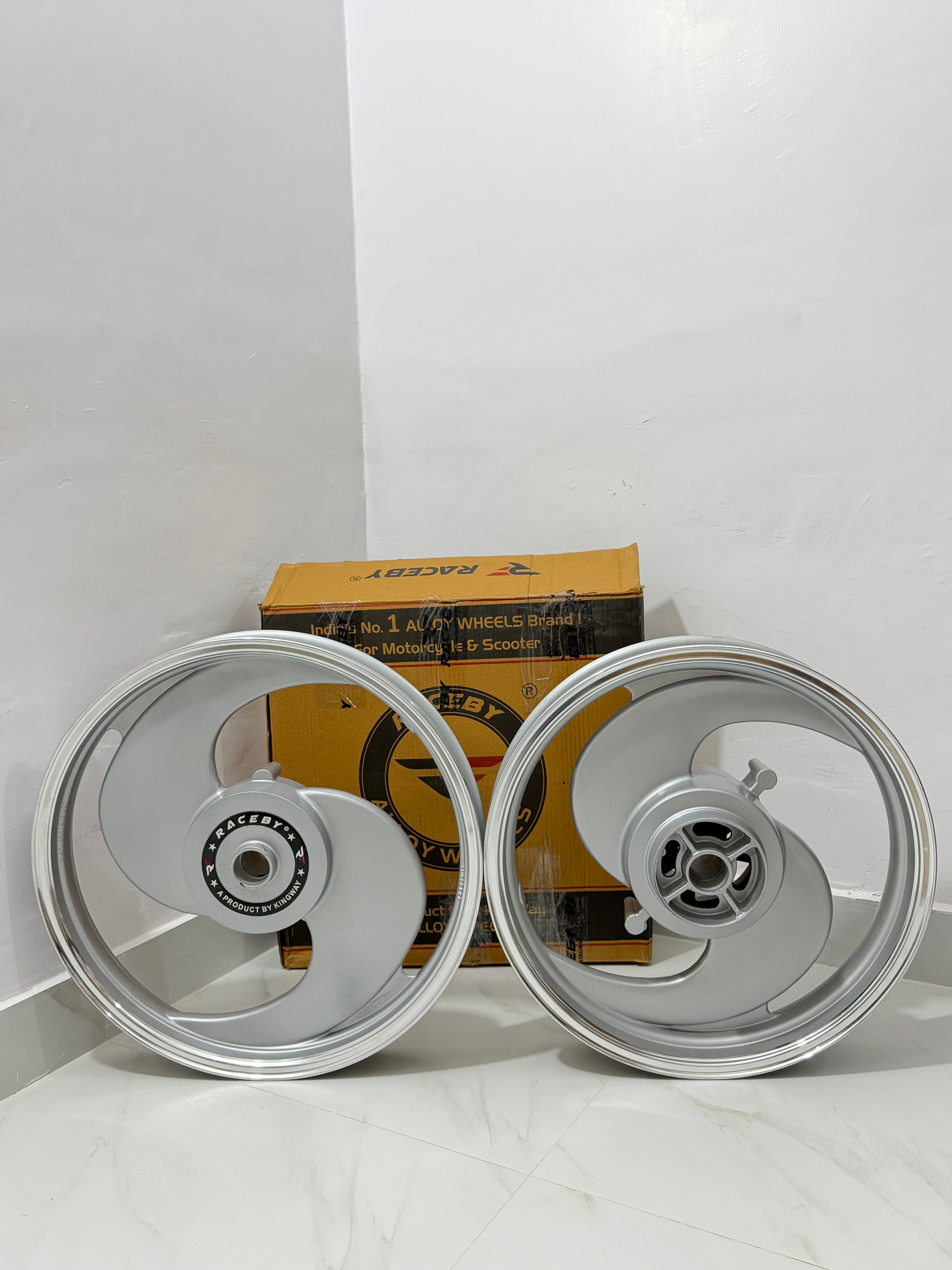 S Alloy Wheels Raceby Silver SIngle Disc (For Battalion Black Only)