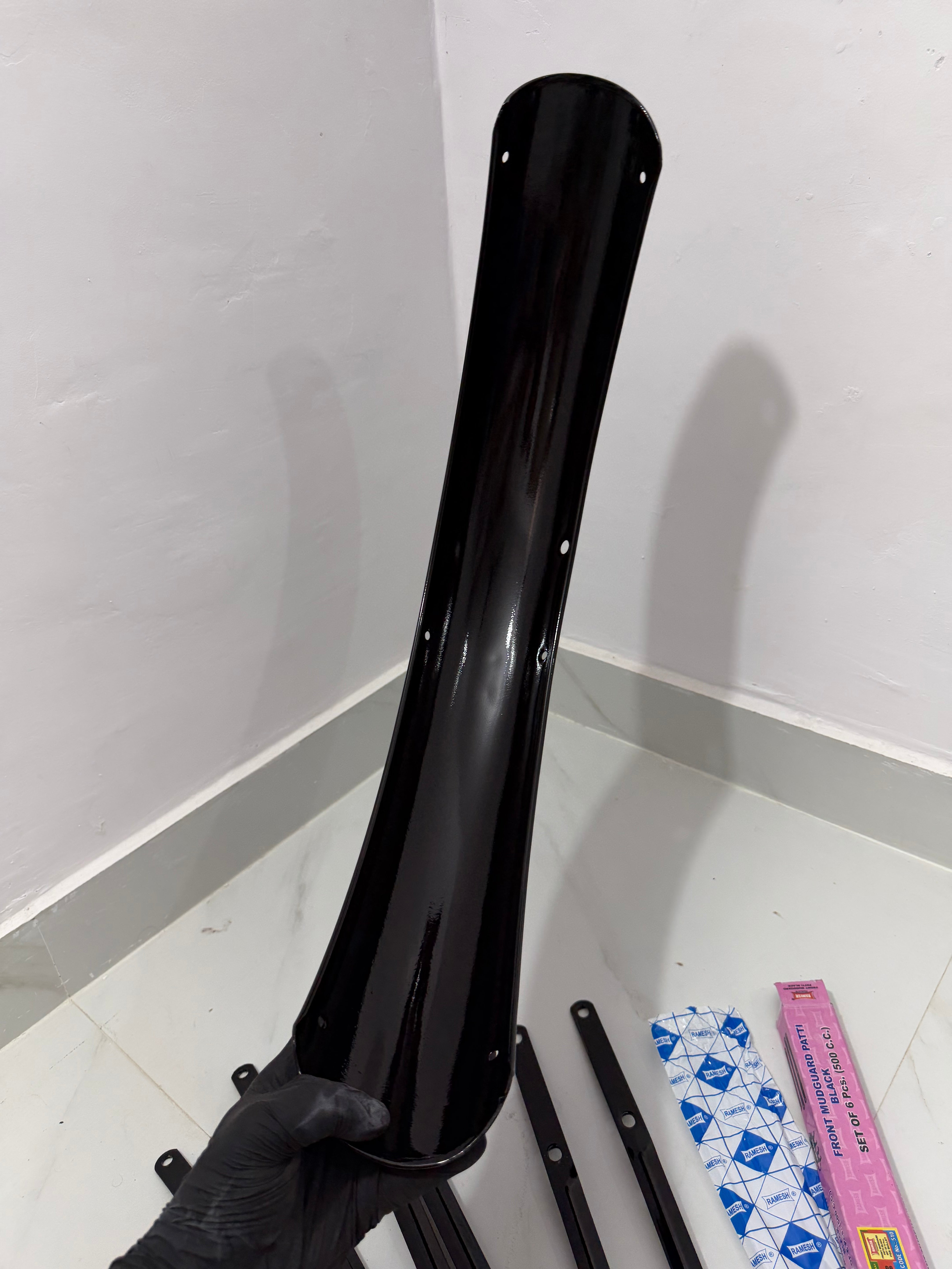 Short Mud Guard With Patti