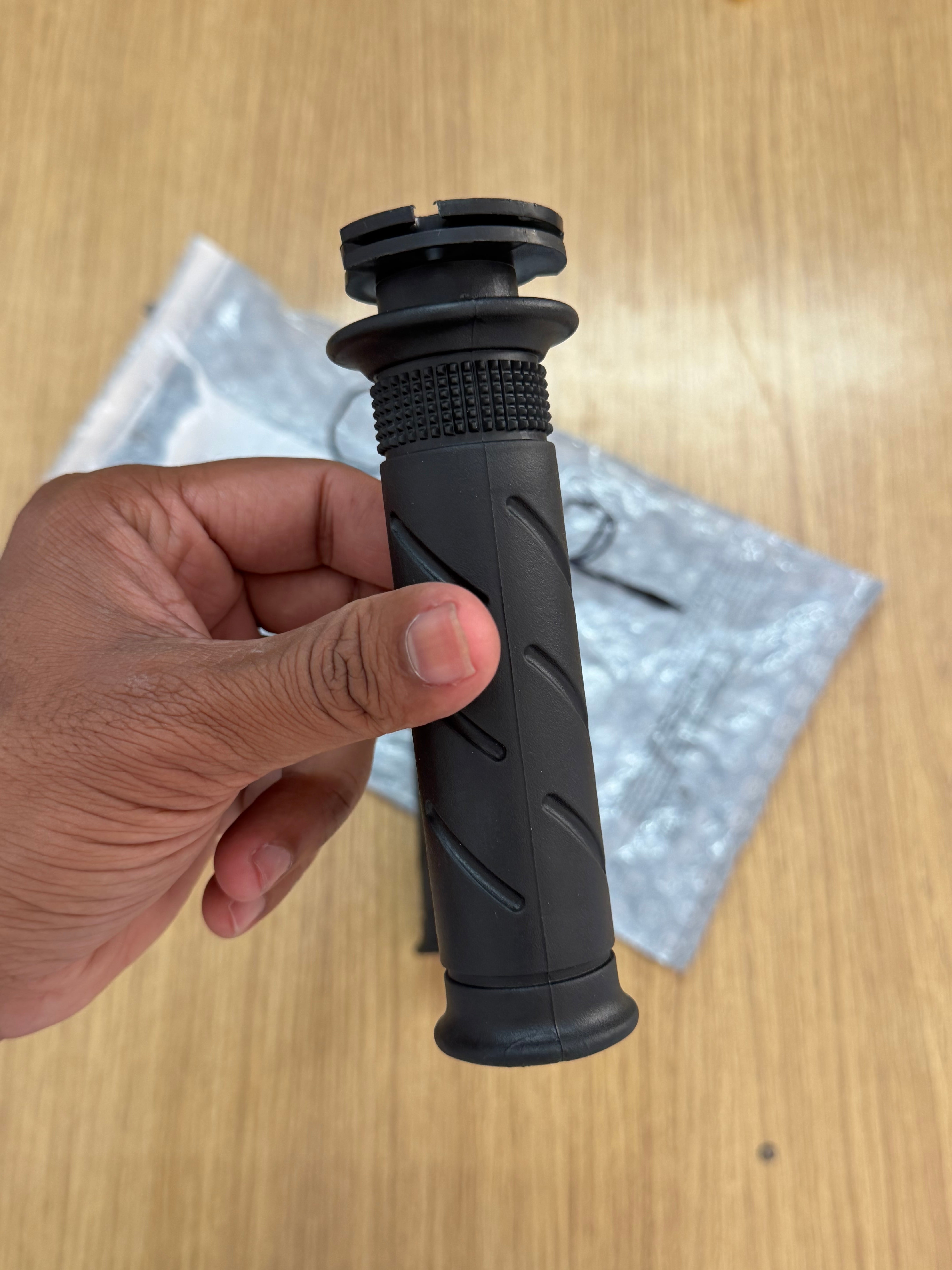 Handel Grip BS6 Standard