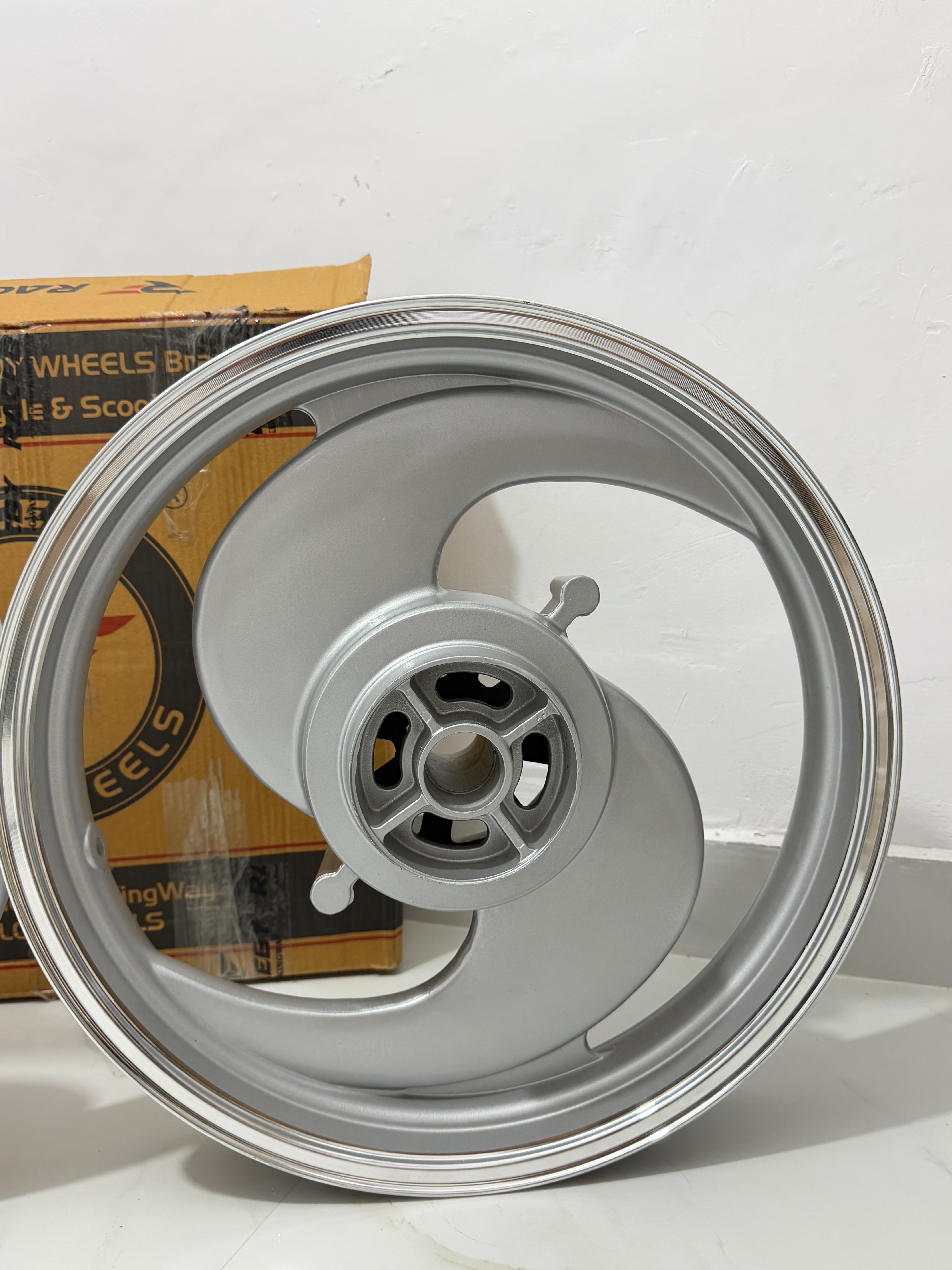 S Alloy Wheels Raceby Silver SIngle Disc (For Battalion Black Only)