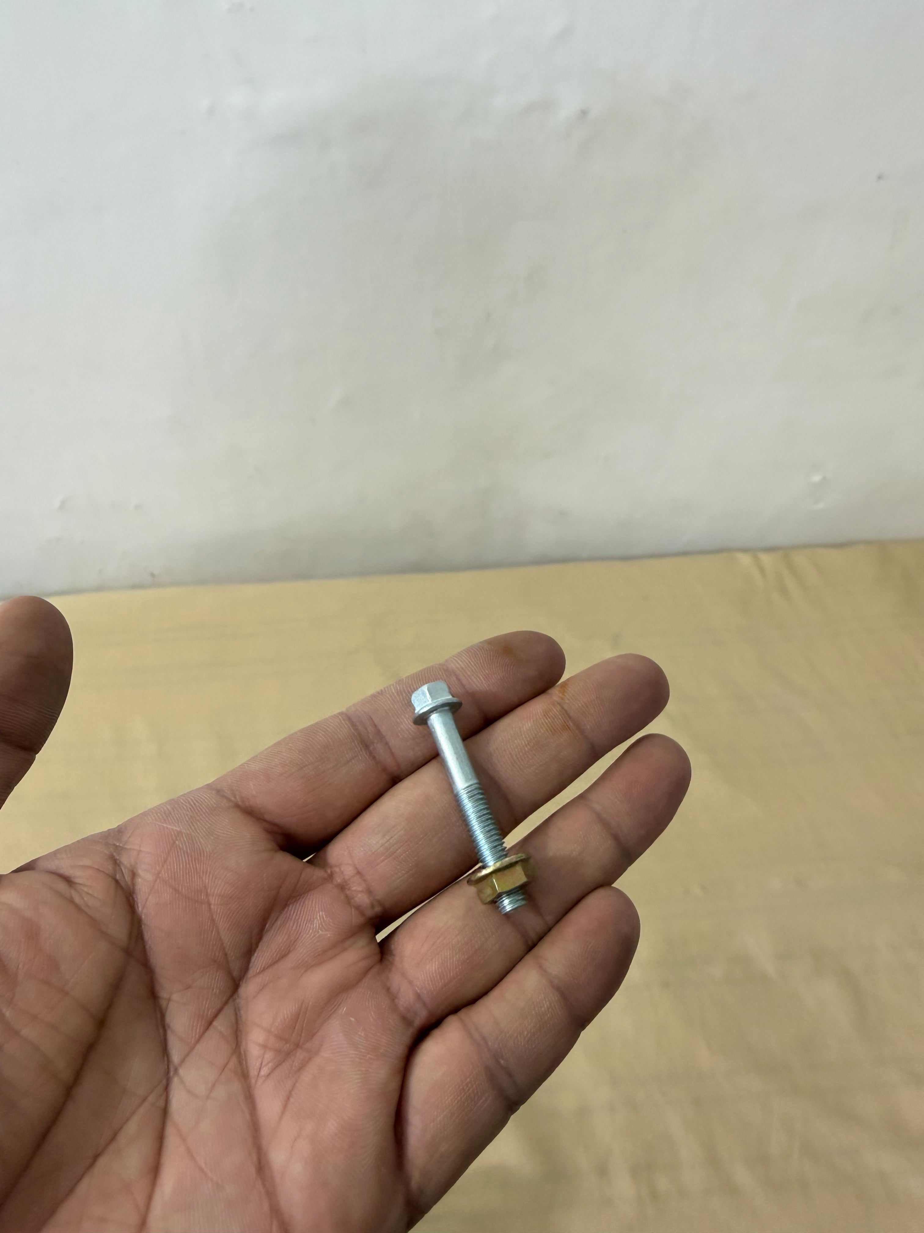 Nut Bolt For Silencer Fitting 1 pec