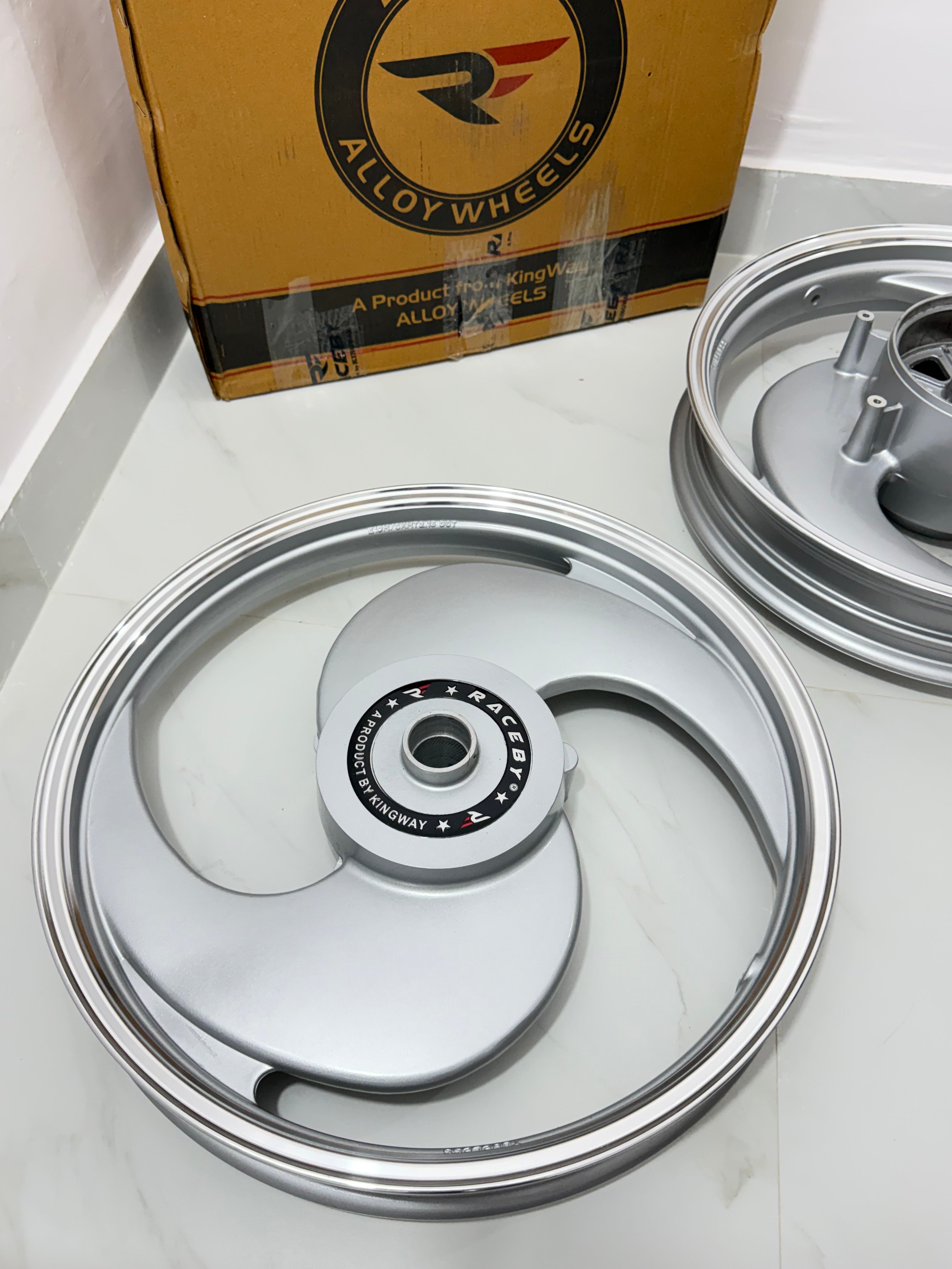 S Alloy Wheels Raceby Silver SIngle Disc (For Battalion Black Only)