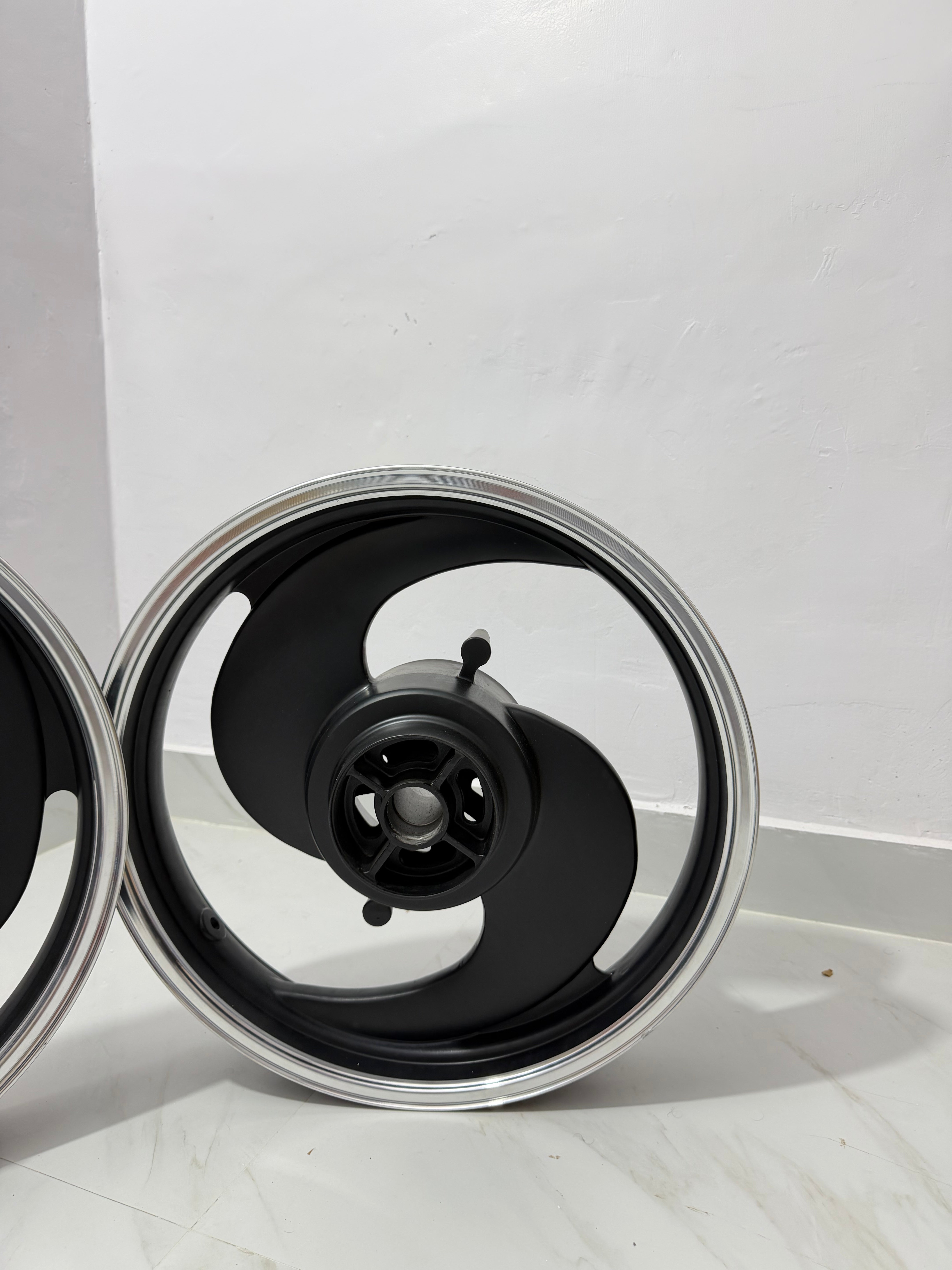 S Alloy Wheels Raceby Black Single Disc (For Battalion Black Only)