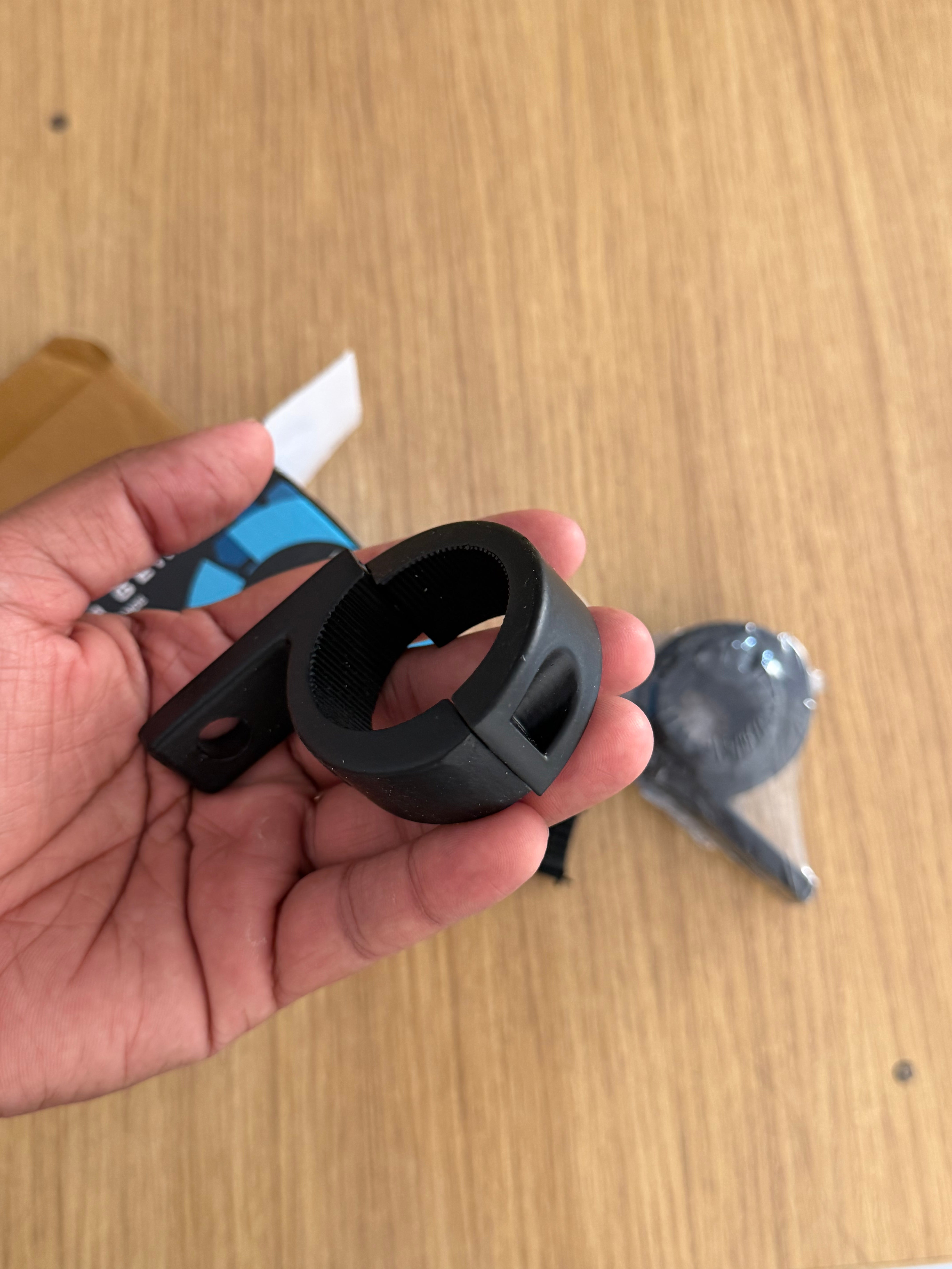 Fog Light Fitting Clips (Universal)