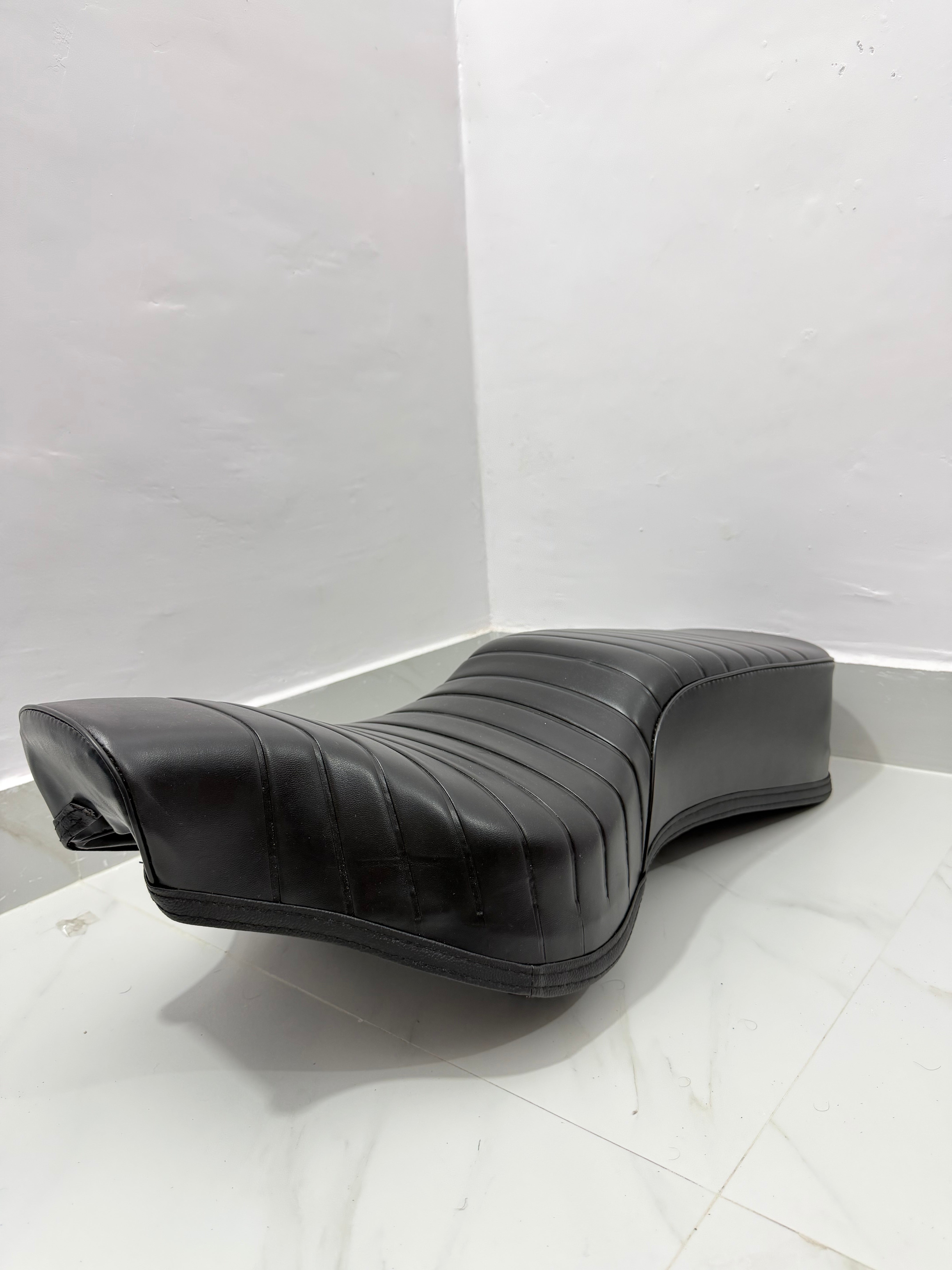 Old Model Seat for Battalion Black Bullet